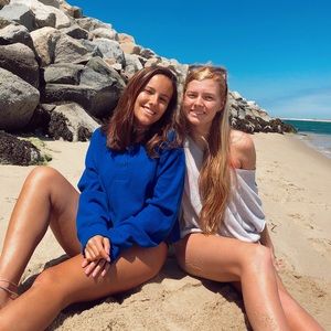 Meet your Posher, Olivia